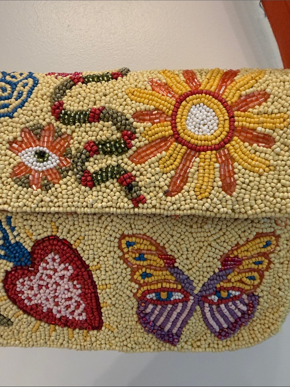 NWT- Viral America & Beyond Yellow Beaded Shoulder Bag - Picture 4 of 13